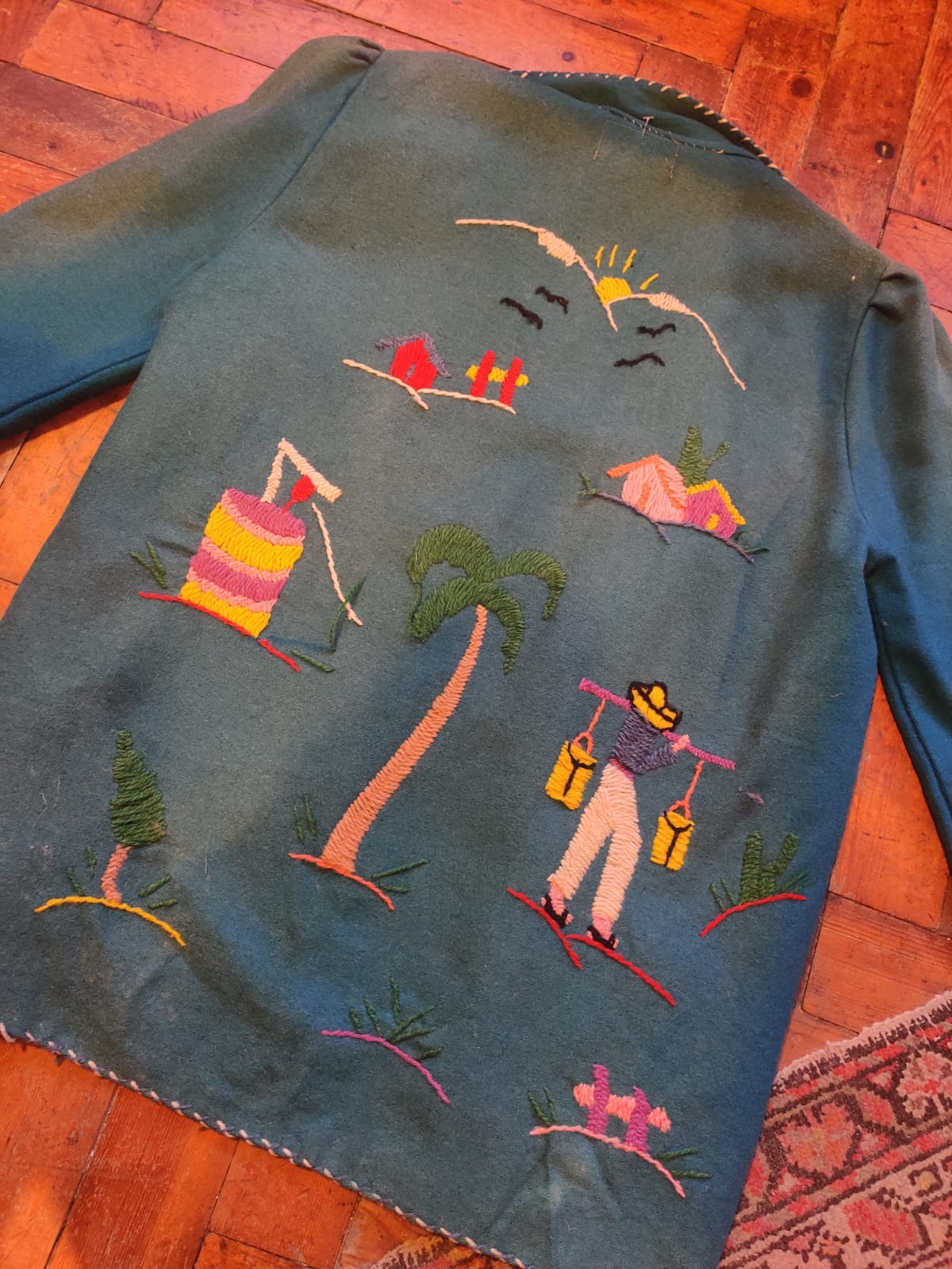 Vintage 1940s Wool Mexican Embroidered Souvenir Jacket